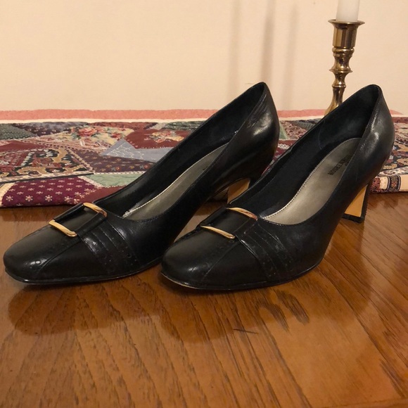 ROS Hommerson Woman’s Black Leather Heels - Picture 3 of 8